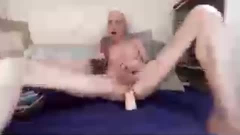 gayrobbin online show from June 2026 06:45:01 PM
