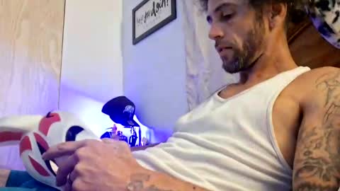 Snapshot of gboat55 chatting on October 2025 05:42:02 AM gboat55 online show from October 2025 05:42:02 AM