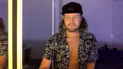 gcsurfer81 online show from March 2026 08:17:01 AM