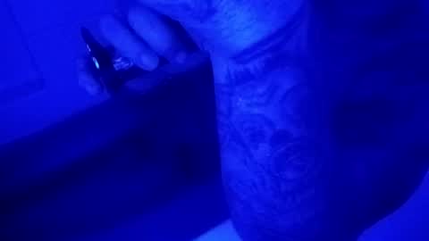 Zanecubano online show from November 2025 01:11:01 AM