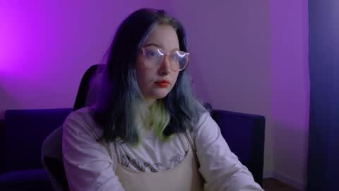 Vi online show from October 2025 06:52:02 PM