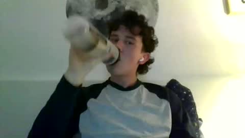 Snapshot of gellis15 chatting on December 2025 01:22:02 AM gellis15 online show from December 2025 01:22:02 AM