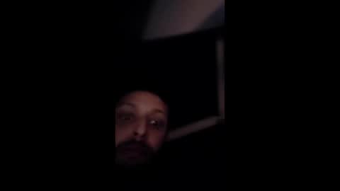 geluraducan60 online show from April 2026 08:24:02 PM