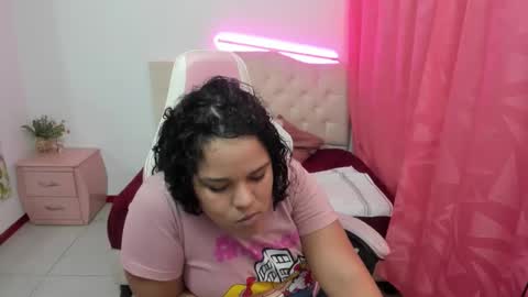 Snapshot of gema_angels chatting on September 2025 12:10:01 AM gema_angels online show from September 2025 12:10:01 AM