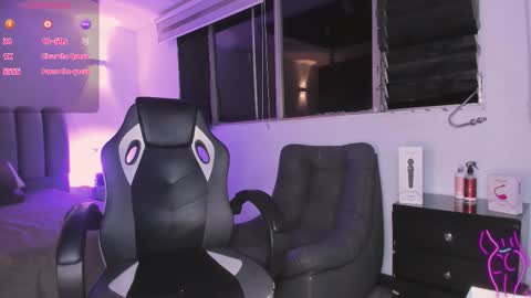 Snapshot of gemarodriguez_ chatting on November 2025 11:53:01 PM Gemma online show from November 2025 11:53:01 PM