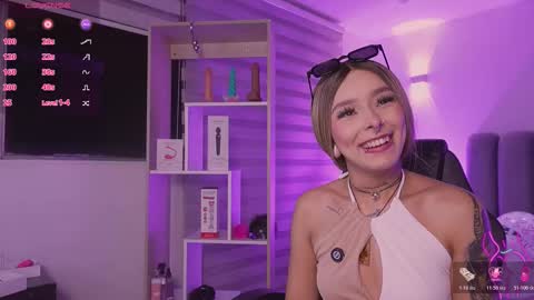 Snapshot of gemarodriguez_ chatting on December 2025 05:01:01 AM Gemma online show from December 2025 05:01:01 AM