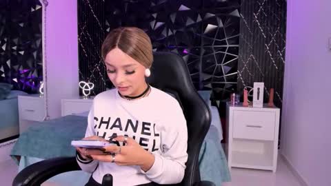 Gemma online show from February 2026 04:28:02 AM