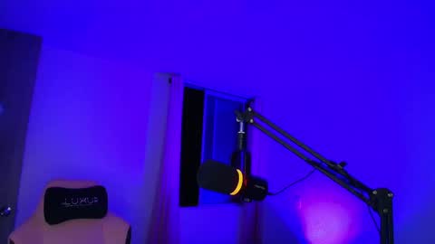 geminis11 online show from May 2026 12:38:01 AM