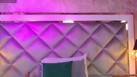 Maria  online show from December 2025 03:57:01 AM