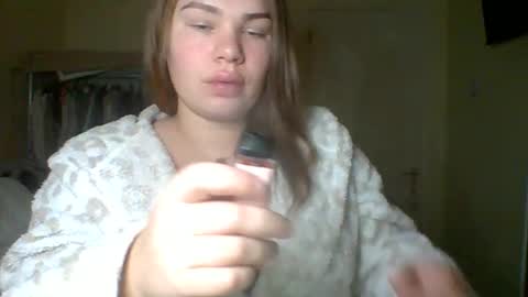 Snapshot of gemmarmalade chatting on October 2025 06:42:02 AM GEMMARMALADE online show from October 2025 06:42:02 AM