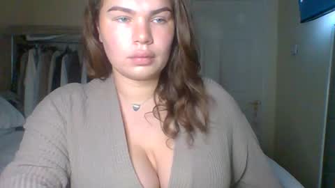 Snapshot of gemmarmalade chatting on October 2025 06:23:02 AM GEMMARMALADE online show from October 2025 06:23:02 AM