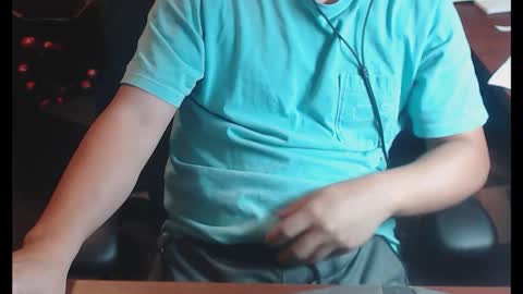 Snapshot of genefun chatting on November 2025 11:29:01 PM genefun online show from November 2025 11:29:01 PM