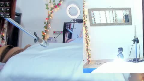 Snapshot of genesis_love__ chatting on September 2025 09:31:02 AM Genessis online show from September 2025 09:31:02 AM