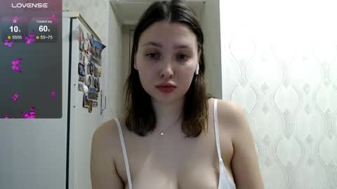 genev__ievee online show from May 2026 06:26:02 PM