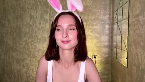 Riana online show from May 2026 05:24:01 AM