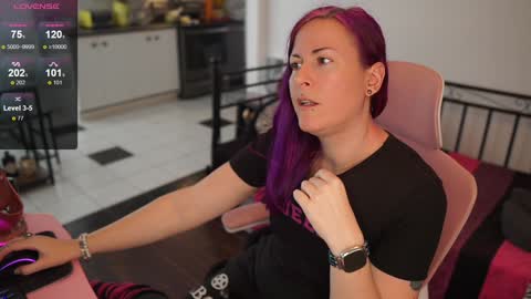 Snapshot of gennyrock chatting on January 2025 06:40:02 PM Genny Rock and online show from January 2025 06:40:02 PM