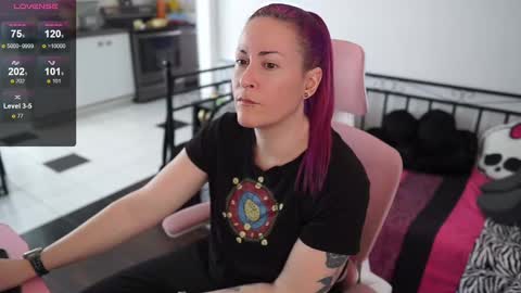 Snapshot of gennyrock chatting on February 2025 03:43:02 PM Genny Rock and online show from February 2025 03:43:02 PM