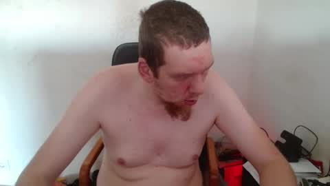 Snapshot of genryuusai88 chatting on December 2025 10:42:01 AM Toni online show from December 2025 10:42:01 AM