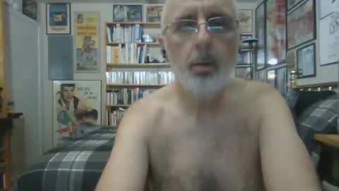 Steve online show from November 2025 09:46:02 PM