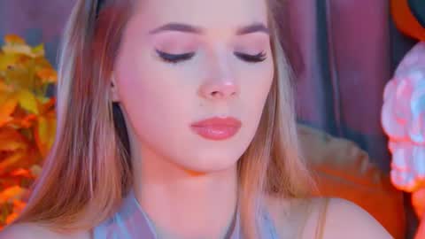 GentleRossi online show from November 2025 06:52:01 PM