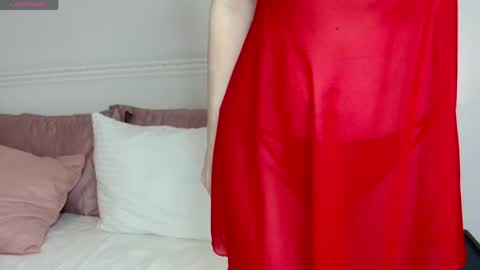 Elena online show from May 2026 06:31:02 AM