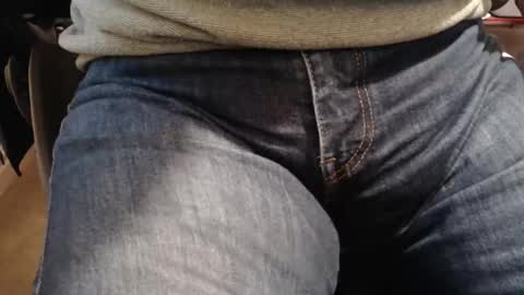 genus5678 online show from December 2025 01:42:01 PM