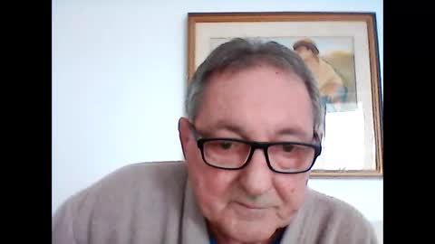 Snapshot of georg1412 chatting on January 2025 01:10:02 PM georg1412 online show from January 2025 01:10:02 PM