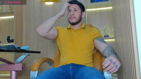 Snapshot of george_diesell_ chatting on October 2025 04:11:01 AM George online show from October 2025 04:11:01 AM