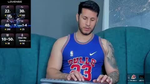 Snapshot of george_diesell_ chatting on October 2025 05:18:01 AM George online show from October 2025 05:18:01 AM