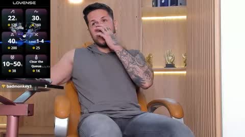 Snapshot of george_diesell_ chatting on October 2025 10:47:02 PM George online show from October 2025 10:47:02 PM