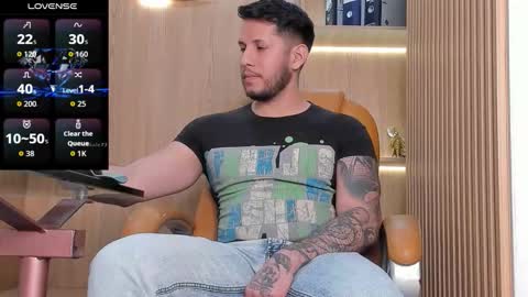 Snapshot of george_diesell_ chatting on November 2025 09:37:01 PM George online show from November 2025 09:37:01 PM