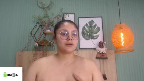 Snapshot of george_jonnes69 chatting on January 2025 12:57:02 PM Geo J online show from January 2025 12:57:02 PM