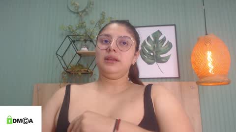 Snapshot of george_jonnes69 chatting on January 2025 10:20:01 AM Geo J online show from January 2025 10:20:01 AM