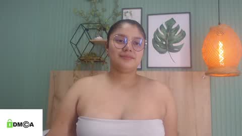 Snapshot of george_jonnes69 chatting on February 2025 10:26:02 AM Geo J online show from February 2025 10:26:02 AM