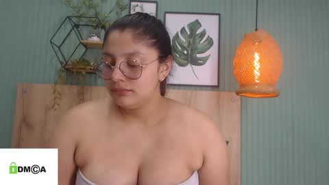 Snapshot of george_jonnes69 chatting on February 2025 01:54:02 PM Geo J online show from February 2025 01:54:02 PM