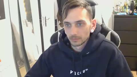 georgek0011 online show from February 2026 11:54:01 PM