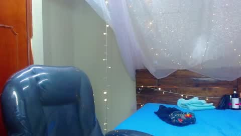 GEORGE online show from February 2025 04:05:01 AM