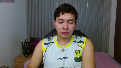 Snapshot of georgesmith_1 chatting on April 2026 04:49:02 AM GEORGE online show from April 2026 04:49:02 AM
