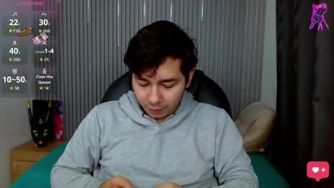 Snapshot of georgesmith_1 chatting on May 2026 05:23:02 AM GEORGE online show from May 2026 05:23:02 AM