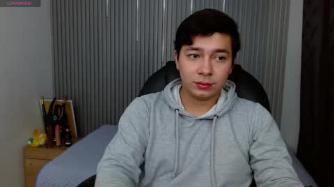 Snapshot of georgesmith_1 chatting on May 2026 12:39:01 AM GEORGE online show from May 2026 12:39:01 AM