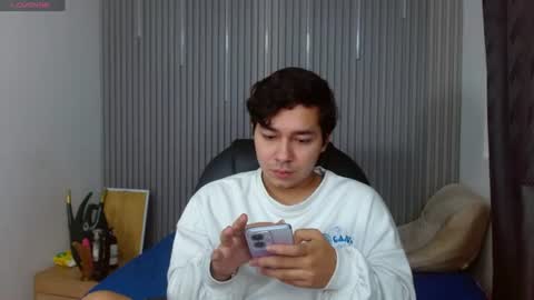 Snapshot of georgesmith_1 chatting on June 2026 05:06:02 AM GEORGE online show from June 2026 05:06:02 AM
