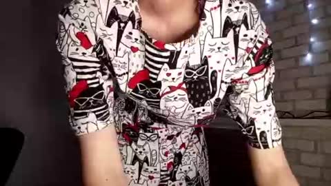 Ellie online show from June 2026 03:32:02 PM