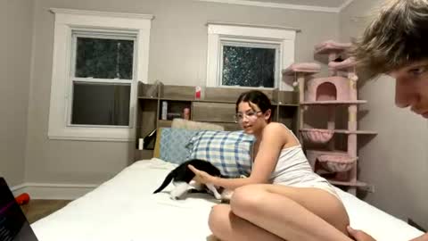 georgiasprays online show from June 2026 05:43:01 AM
