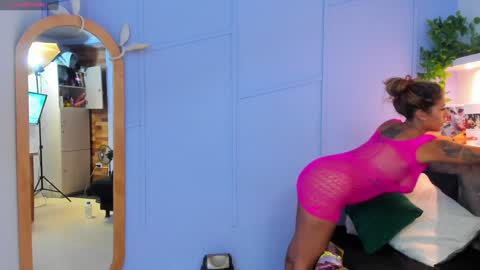 Georgina Coule online show from February 2025 12:06:02 PM