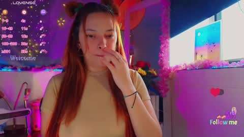 georgina_moschino online show from October 2025 10:07:01 PM