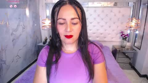 Snapshot of georgina_mussk chatting on January 2025 07:51:01 PM Georgina online show from January 2025 07:51:01 PM