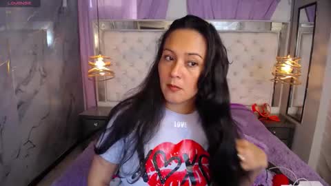 Georgina online show from November 2025 07:27:01 PM