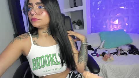 Snapshot of georgina_vega chatting on January 2025 09:04:02 AM Georgina online show from January 2025 09:04:02 AM