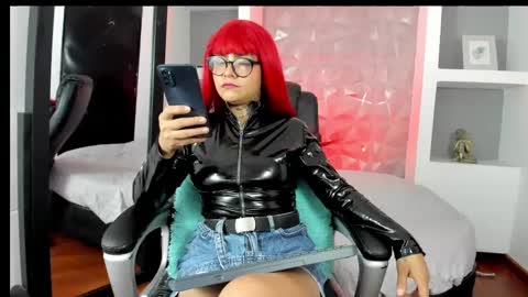 Snapshot of georgina_vega chatting on March 2025 10:53:01 PM Georgina online show from March 2025 10:53:01 PM