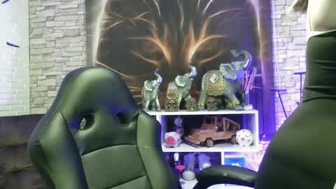 Georgina  online show from January 2025 11:36:02 PM